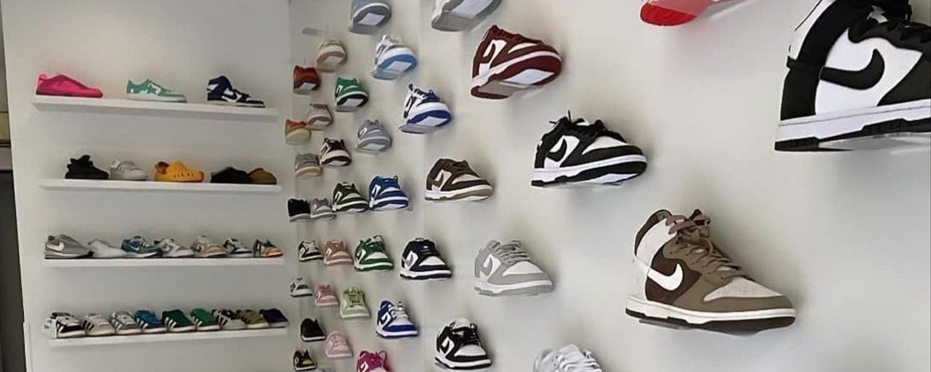 Sneakers